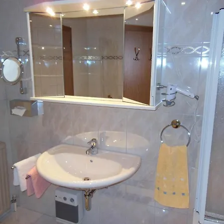 Haus Ruech Apartment